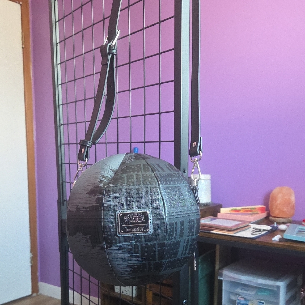 Loungefly Star Wars Return of the Jedi 40th Death Star - Picture 3 of 7
